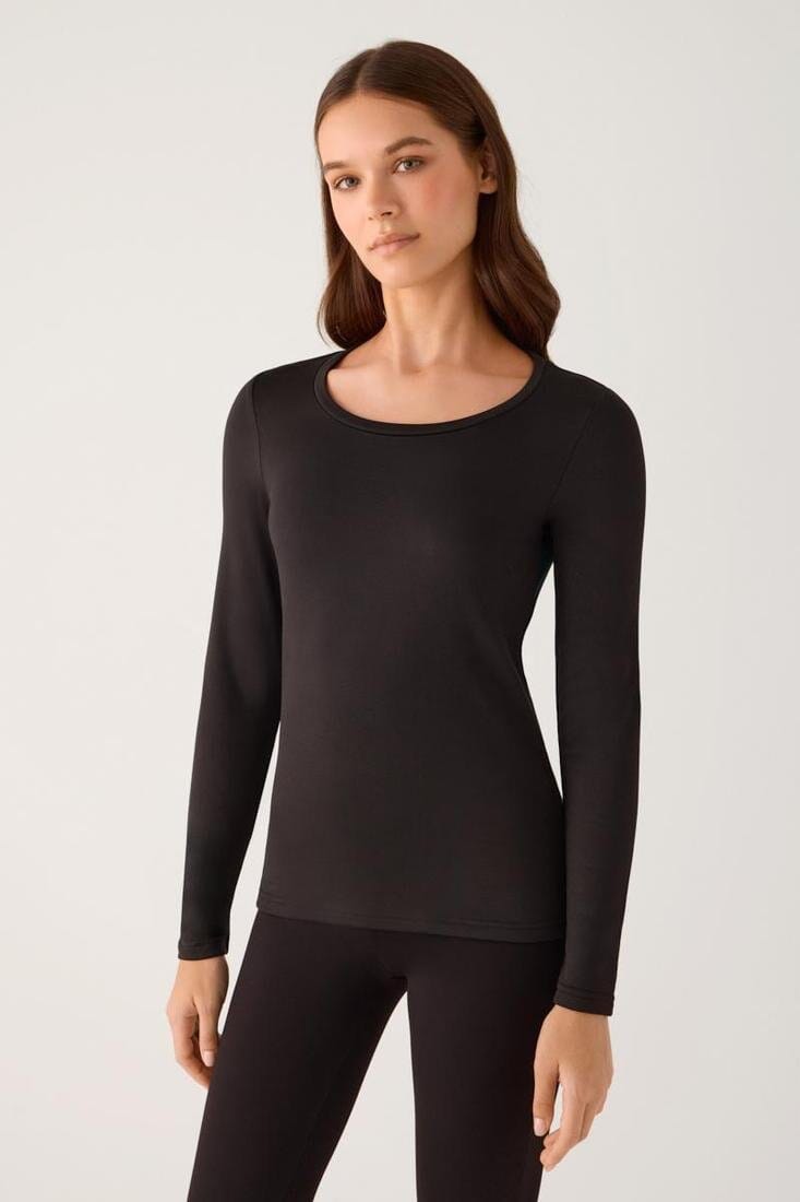 Camiseta térmica básica de mujer Ysabel Mora 70044 en color negro