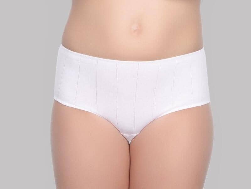 Braguitas de niña de algodón cómodas para el uso diario