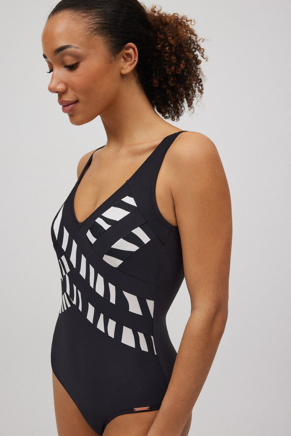 Bañador Reductor Copa B - Ysabel Mora 83075 Bañador Ysabel Mora 