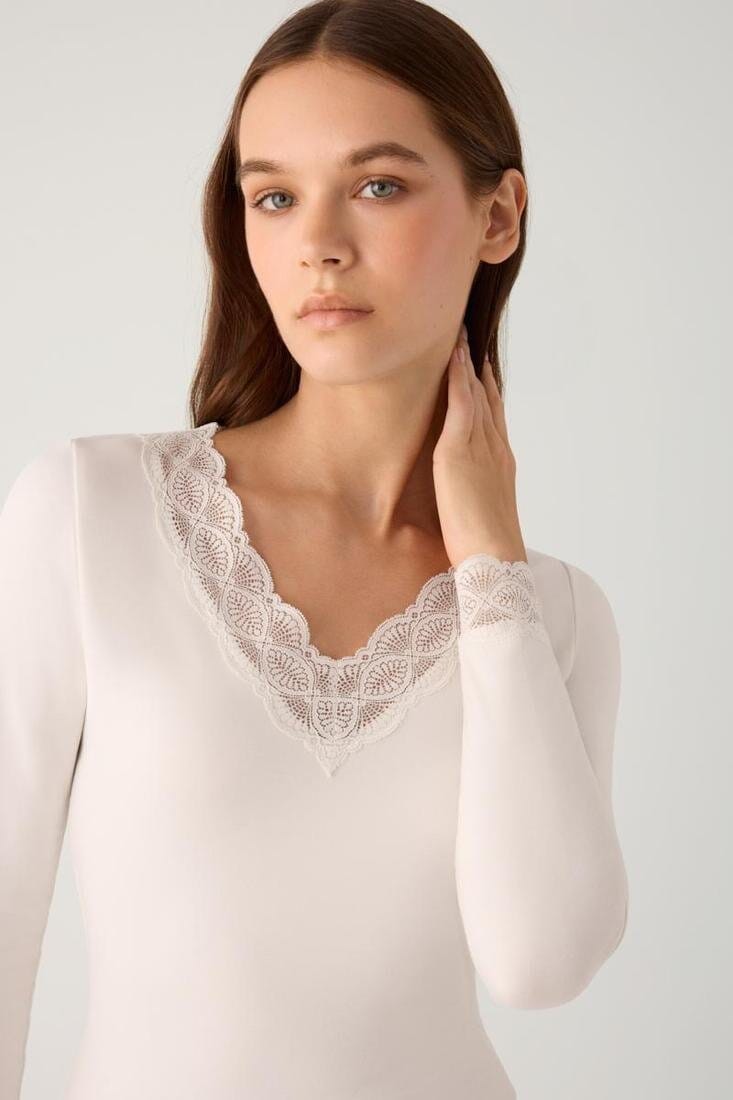 Camiseta térmica de mujer Ysabel Mora 70041 en color cava