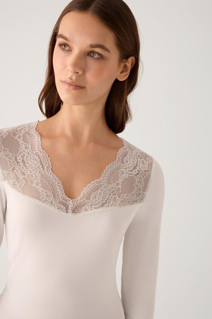 Camiseta térmica de mujer Ysabel Mora 70040 en color cava