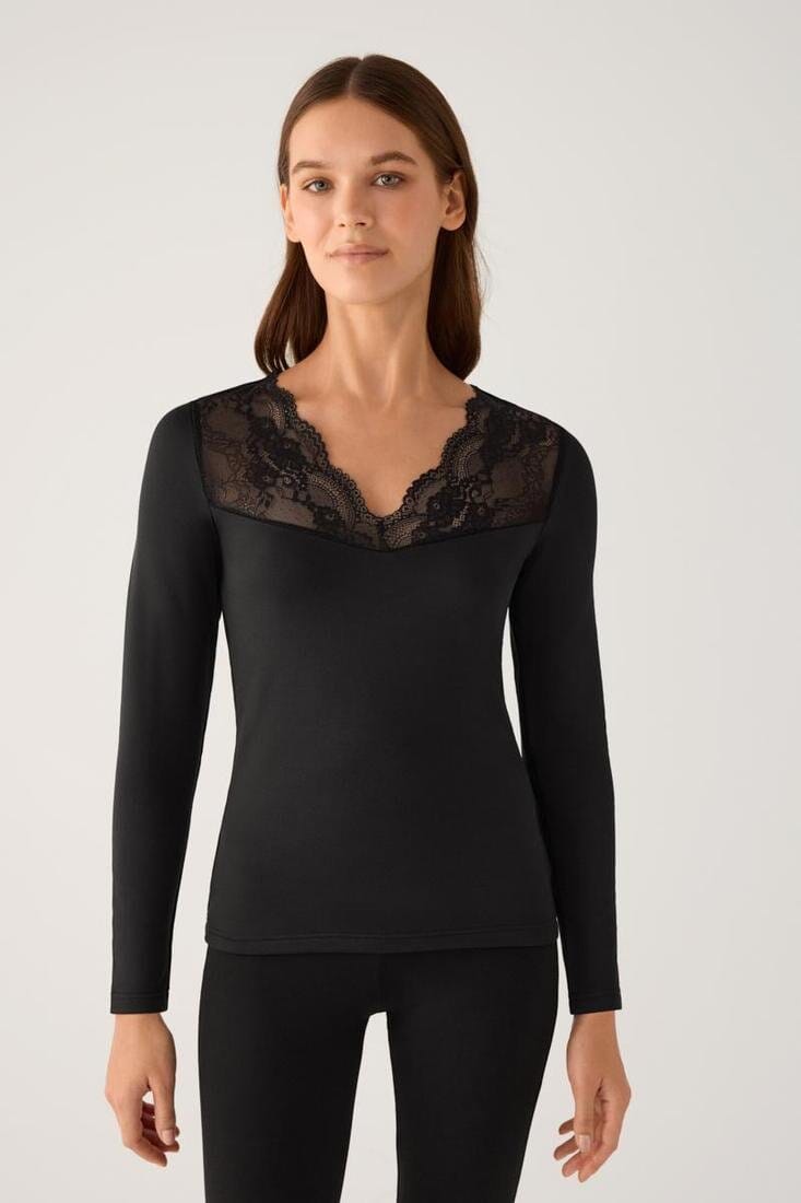 Camiseta térmica de mujer Ysabel Mora 70040 en color negro