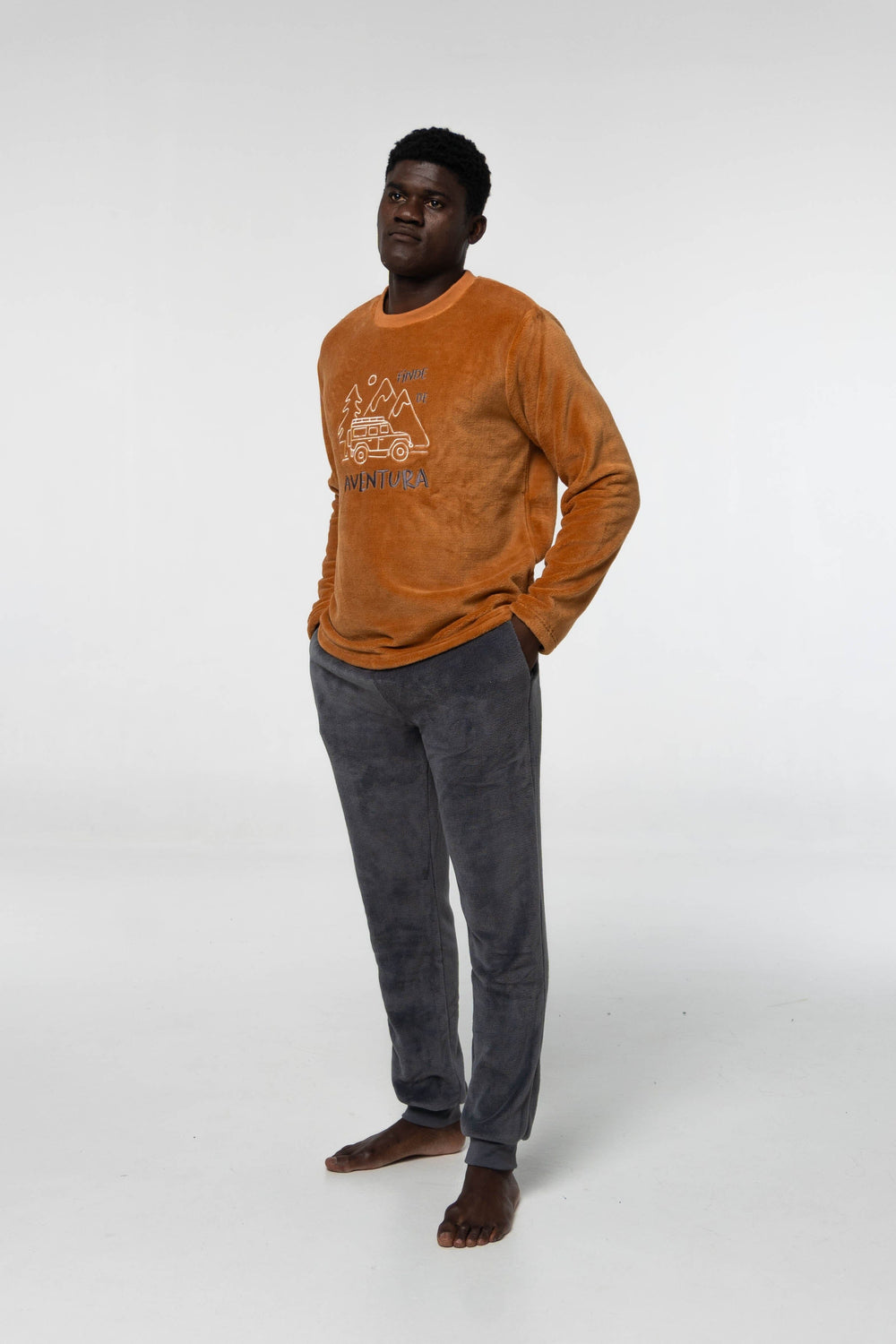 Pijama Hombre Polar 922 - Coralina Extrasuave Pijama Invierno Dark Elephant by Little Unicorn Mostaza S 