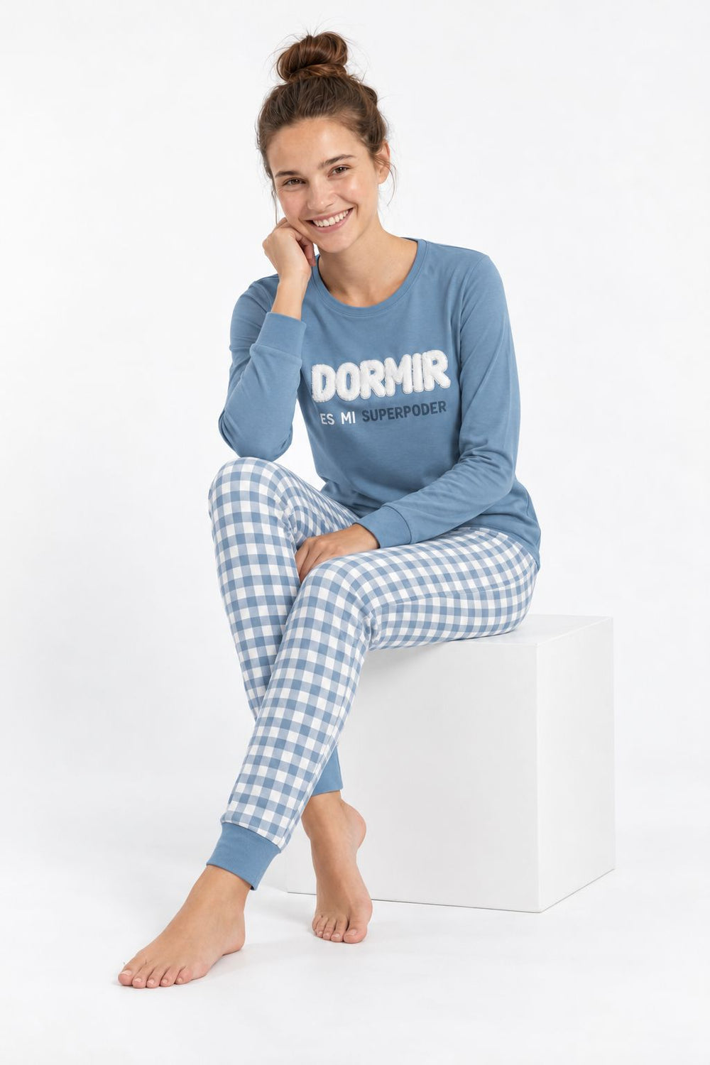 Pijama supersoft de mujer Little Unicorn S109 azul con mensaje y pantalón de cuadros